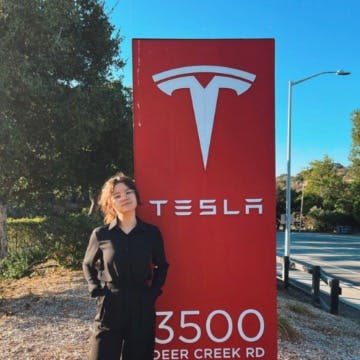 Breaking into tech: my summer internship at Tesla as Econ major
