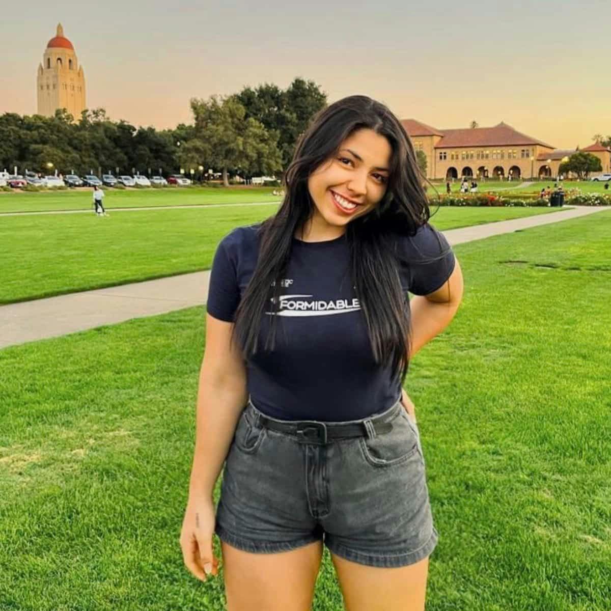 Stanford Class of 2028 acceptance story: Connecting a clothing business, mobile app, and an upbringing in Brazil