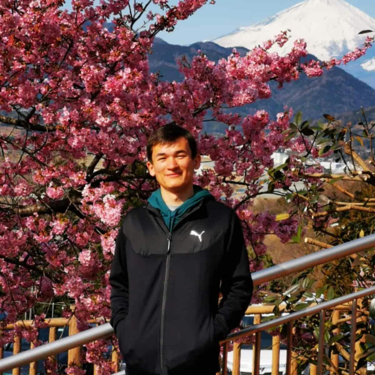 Studying Computer Engineering in Japanese at Tokai University with a Scholarship